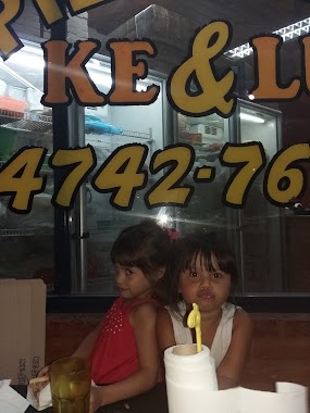 PIZZERÍA KE & LU, Author: Pamela Enrique