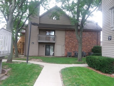 Photos of Eastland Suites Hotel & Conference Center - Bloomington