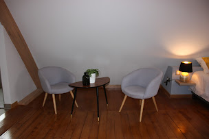 Photo n°17 de Théière & Couverts - Les Chambres à Cernay (Chambre d'hôtes)