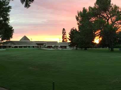 Oakdale Golf & Country Club