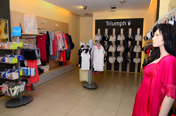 Triumph - Salon Bielizny LiRene CH Auchan Kielce, Author: Triumph - Salon Bielizny LiRene CH Auchan Kielce