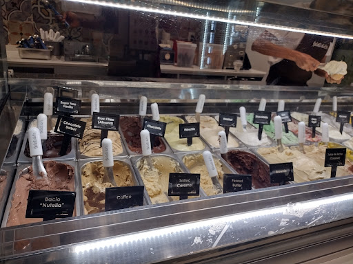Gelato & Co. Naples - Thumbnail