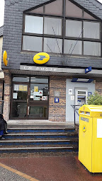 Photo n°1 de La Poste à Petit-Couronne (Poste)