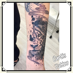 Photo n°23 de Curtis Tattoo à La Rochelle (Tatoueur)