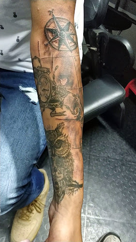 JS-TATTOO Horário de abertura