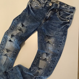 Photo n°9 de Bonn's Shopping à Saint-Drézéry (Magasin de vêtements)