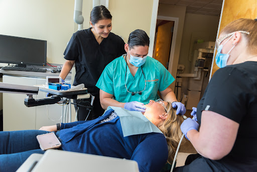 Dental Solutions Norwalk - Elias Pimentel