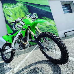 Photo n°44 de Dafy Moto, Dafy Speed Aubenas à Aubenas (Magasin de pièces et d'accessoires pour motos)