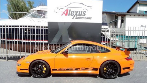 Alexus Automobile