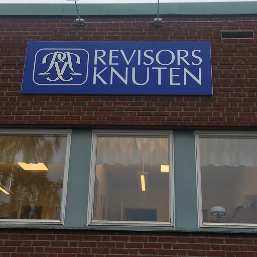 RevisorsKnuten Aktiebolag