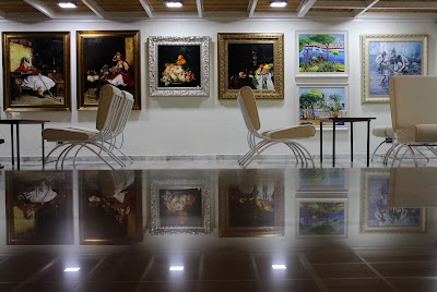 Photos of GALERIA E. RIRA
