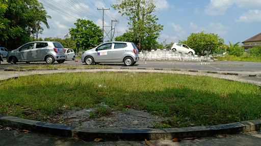 Pejabat Sekolah Memandu Team GDS