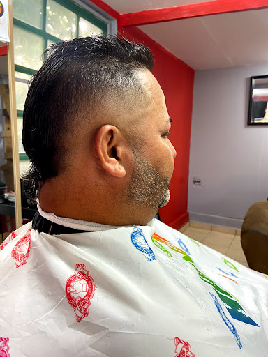 Carattini’s Men’s Salon - Thumbnail