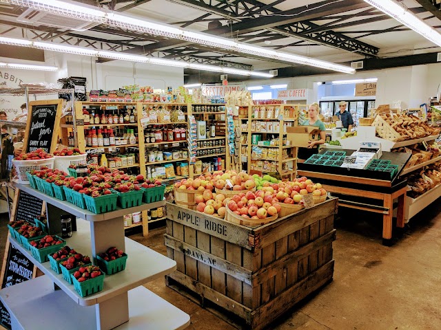 Swamp Rabbit Cafe and Grocery