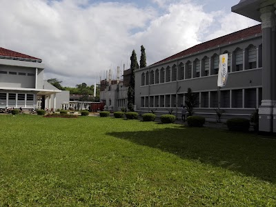 Photos of Faculty of Engineering (ඉංජිනේරු පීඨය )