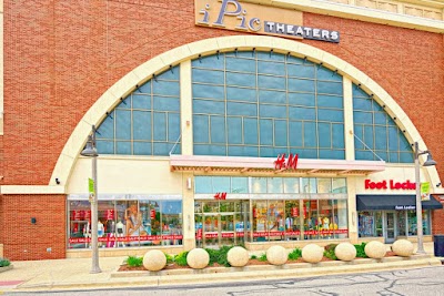 Photos of The Promenade Bolingbrook