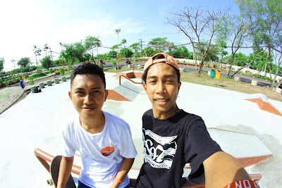 Photos of Prambangan City Park