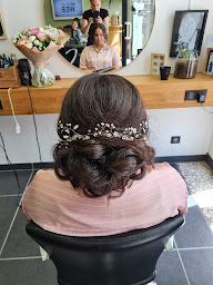 Photo n°12 de LOFT hAIR à Reims (Salon de coiffure)