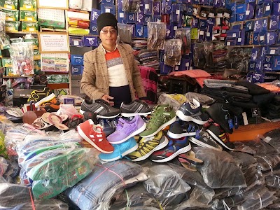 Photos of Gauri Sankar Store
