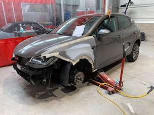 Photo n°5 de Groupe Lanie - Concessionnaire Kia - Dodge RAM - Ligier Microcar à Saint-Quentin (Vendeur de voitures d'occasion)
