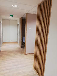 Photo n°10 de R menuiserie à Crevin (Menuisier)