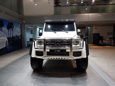 Photos of Mercedes-Benz Kuwait Head Office A.R.Albisher & Z.Alkazemi Co.