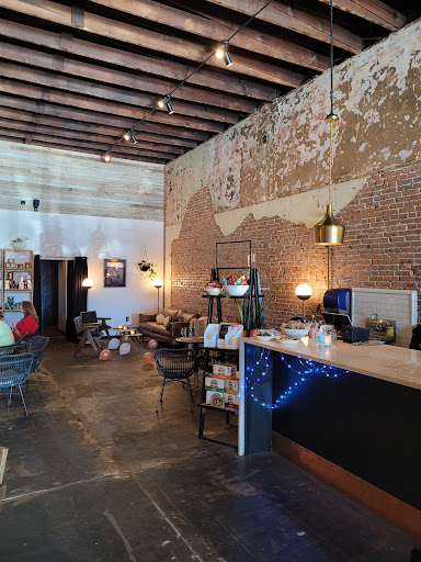 Mulberry Bar & Lounge Gallery - United States