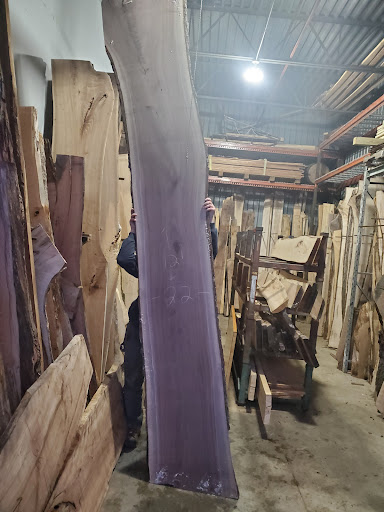 Weiss log and lumber - United States