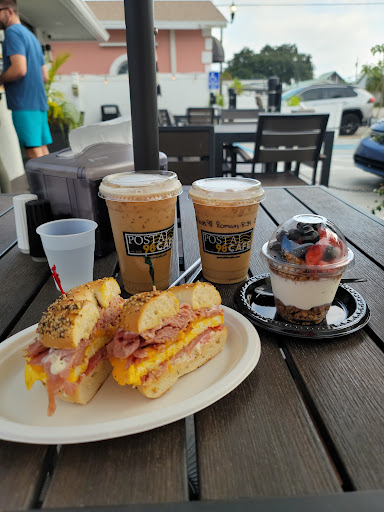 Postal 98 Cafe - Visual