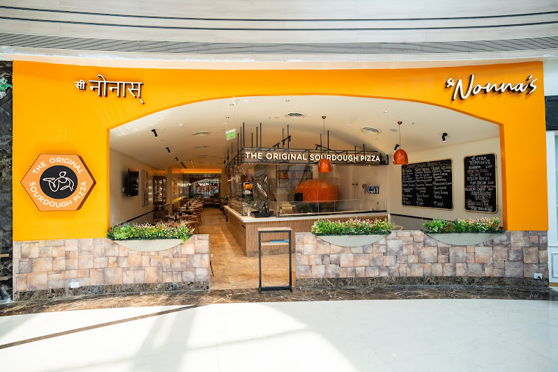 Si Nonna's - R City Mall — photo