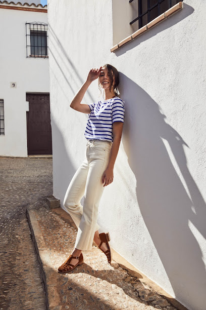 MAMBO | Agencia de modelos Elche