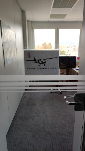 Leichfliegen GmbH