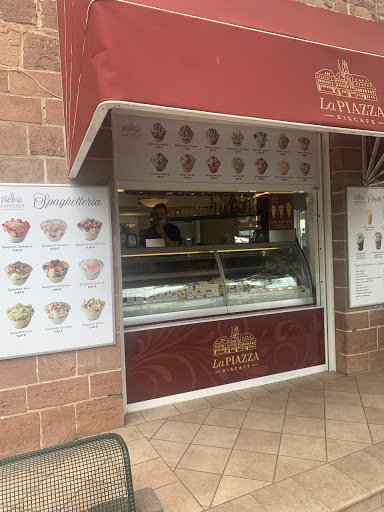 Eis Cafe ‘La Piazza”