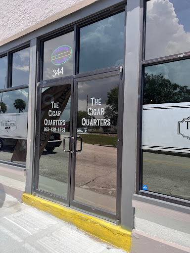 The Cigar Quarters Logo