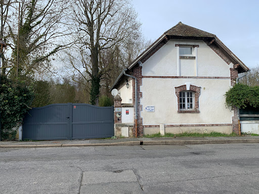 Photo de Gîte yinloft design Piscine & Jacuzzi