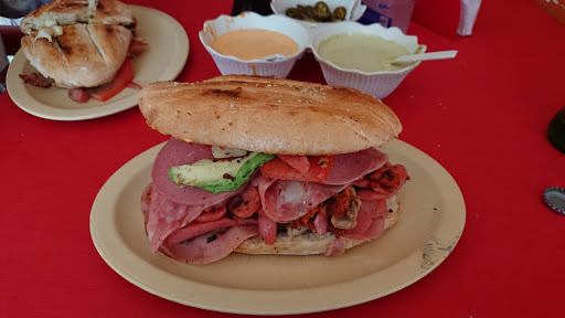 Tortas Especiales La Morena (las macetas)