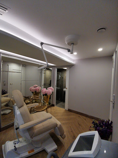 Fabskin Aesthetic Medicine Clinic