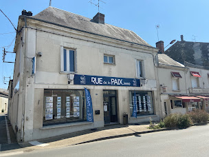Photo n°6 de RUE DE LA PAIX.IMMO LENCLOITRE à Lencloître (Agence immobilière)