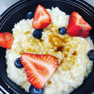 The Flying Biscuit Cafe by null