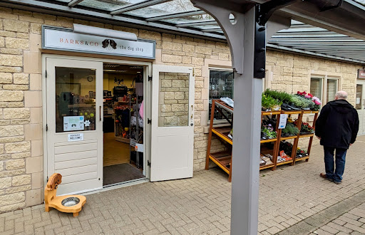 Barks & Co Rowsley - Thumbnail
