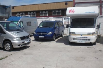 Photos of Parking Aeropuerto Baez