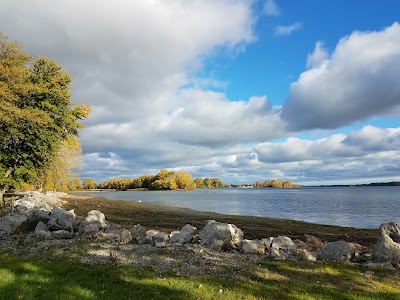 Photos of Lake Erie Metropark