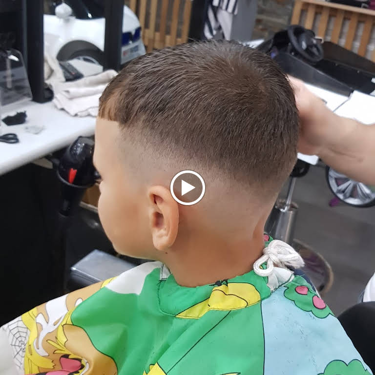 IMOULA BARBER SHOP ️COIFFURE homme et enfant - Salon De Coiffure à Gardanne