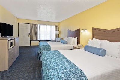 Photos of Days Inn & Suites Amelia Island At The Beach