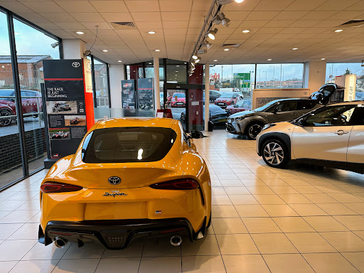 Listers Toyota Coventry - Thumbnail