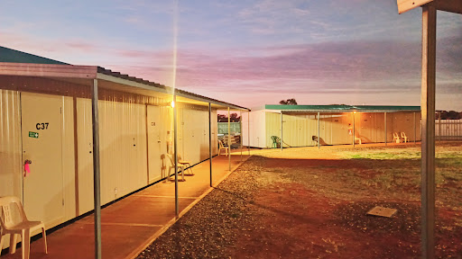 Boomers Accommodation Village