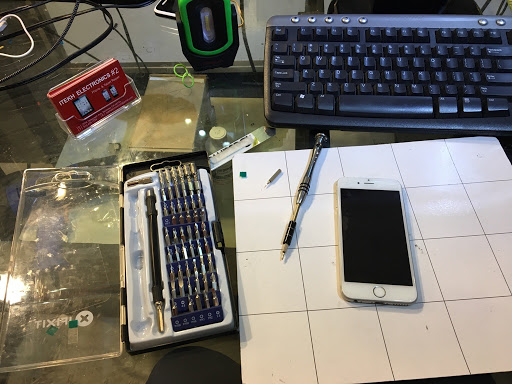 iTekh Electronics - Visual