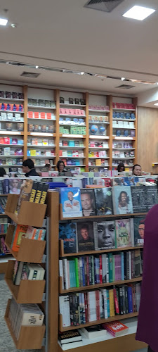Avaliações sobre Livrarias Curitiba Shopping Palladium em Curitiba - Livraria