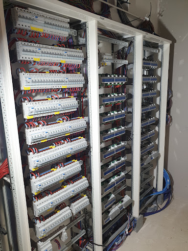 I-Concept - Électricité, Domotique, Études, Armoires électriques - Golfe de Saint-Tropez - VAR - Thumbnail