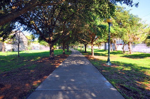 Tuttle Walkway Park